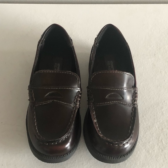 Kenneth Cole Reaction Boys Penny Loafers - Picture 8 of 15